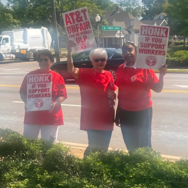 Retirees striking